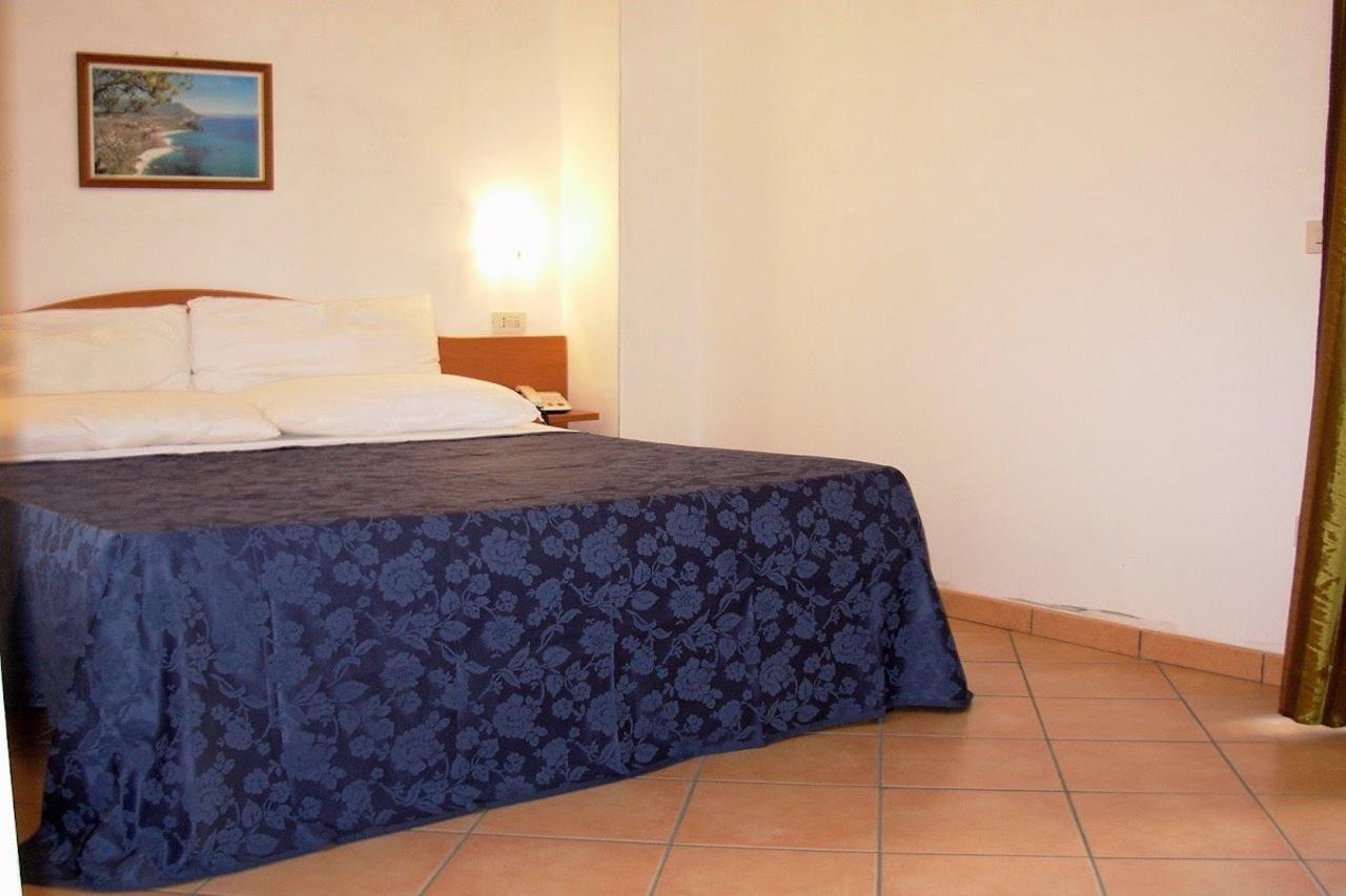 كابو فاتيكانو Residence Hotel La Taverna المظهر الخارجي الصورة