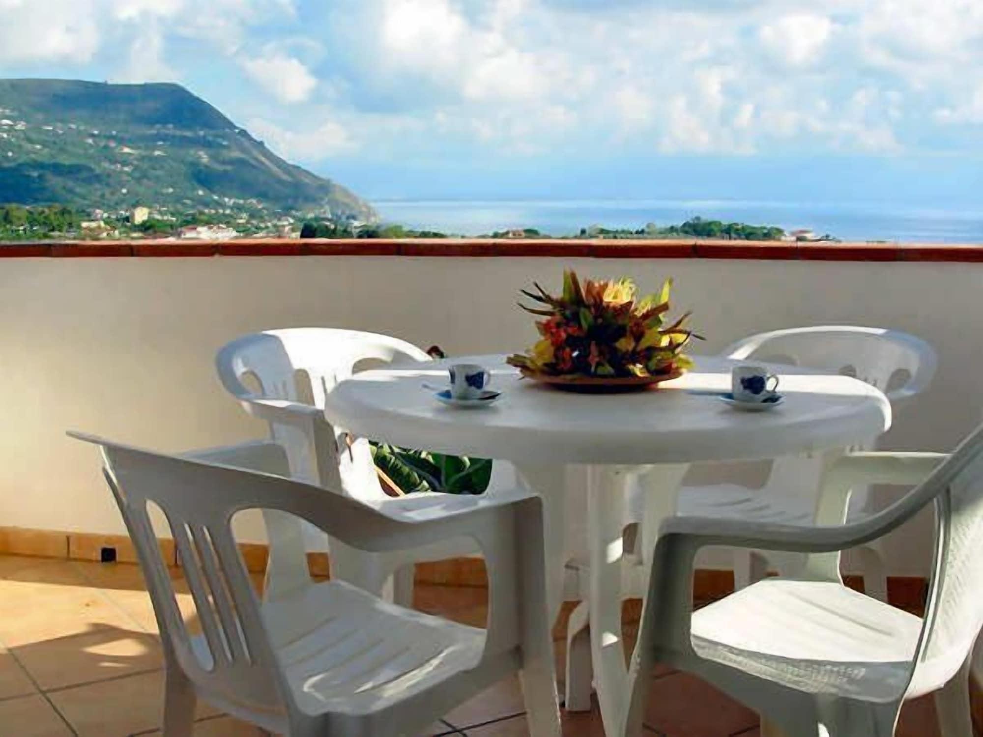 كابو فاتيكانو Residence Hotel La Taverna المظهر الخارجي الصورة